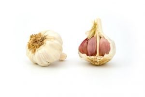 Knoblauch schneiden
